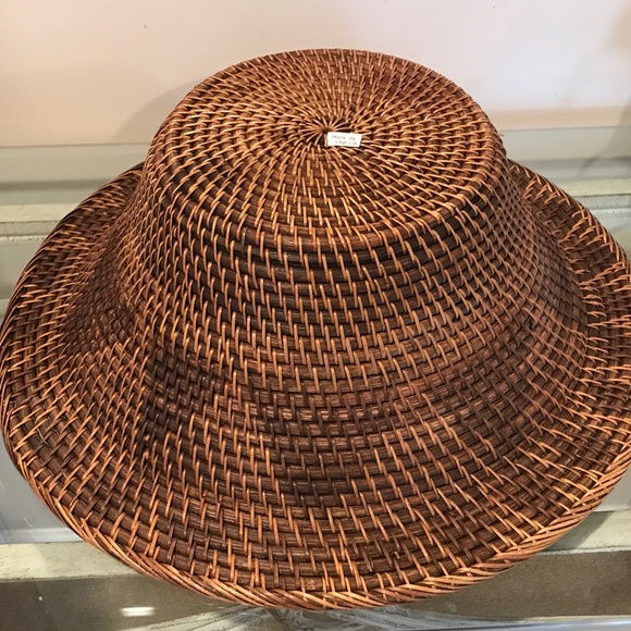 Rattan Basket - Picture 3 of 4